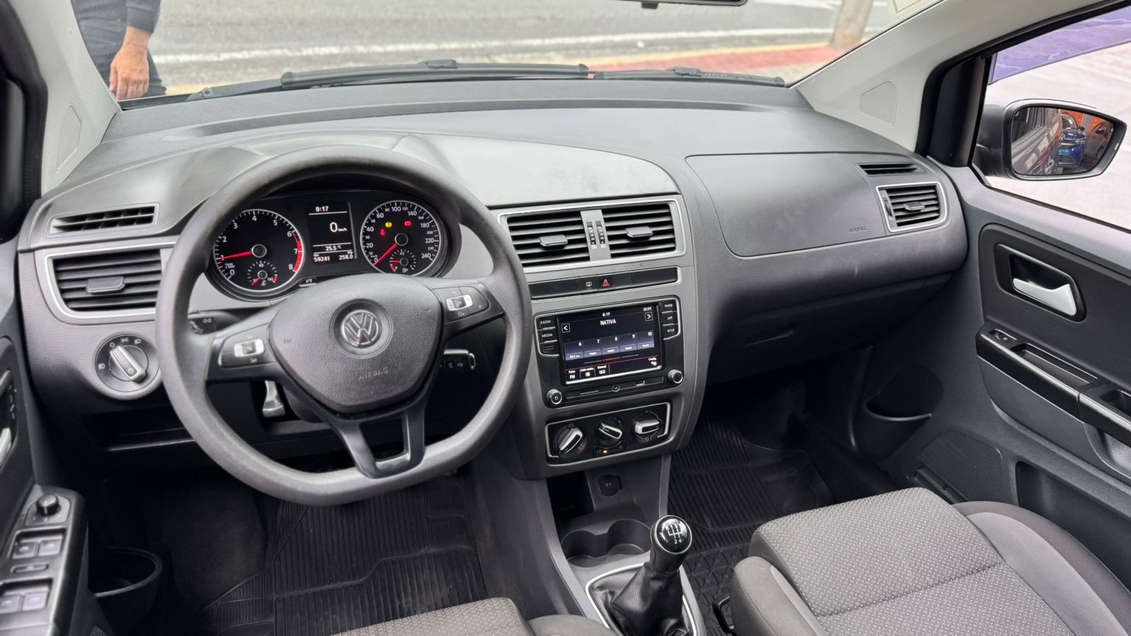 VW - Volkswagen-Fox-Fox Connect 1.6 Flex 8V 5p