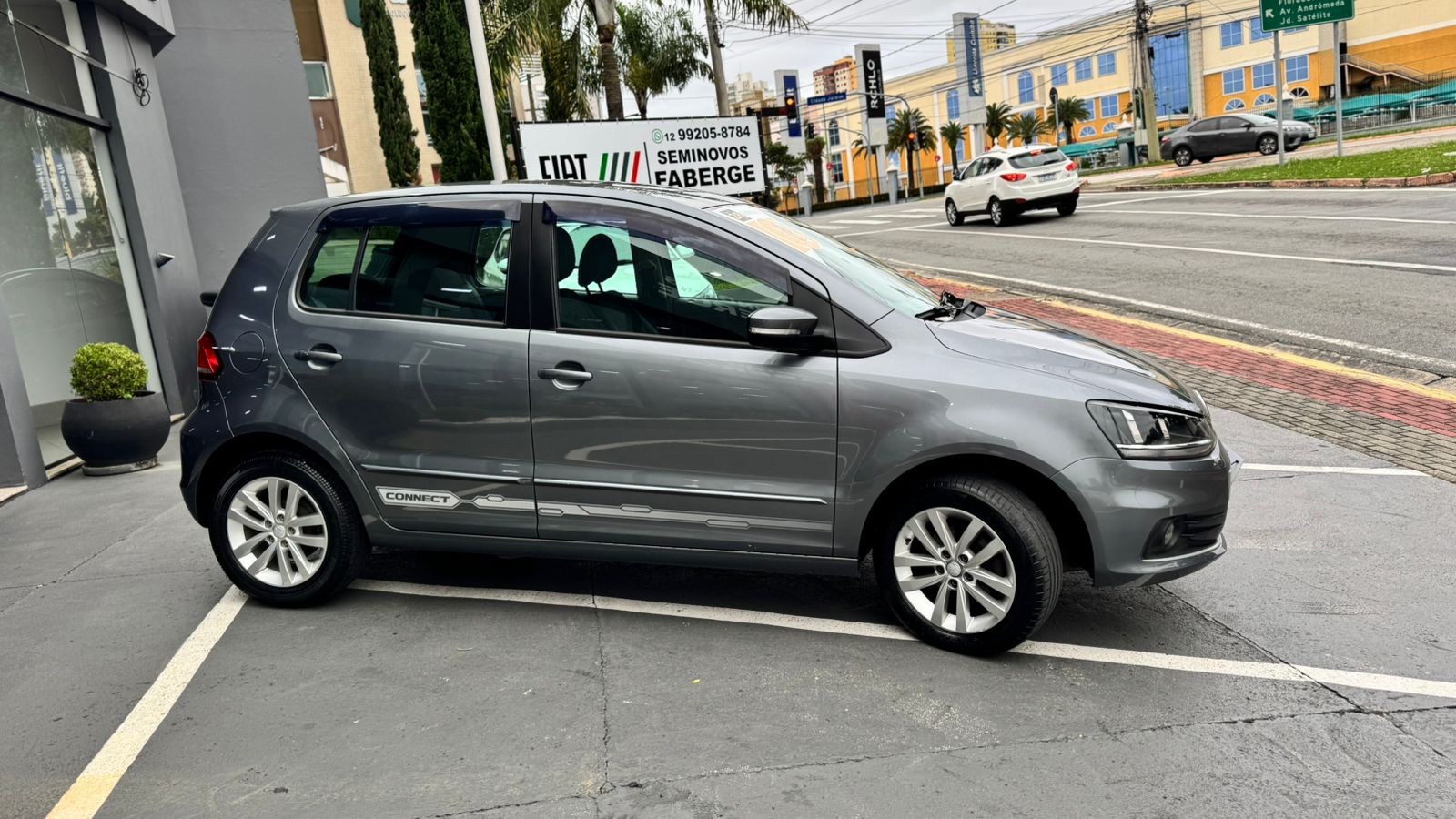 VW - Volkswagen-Fox-Fox Connect 1.6 Flex 8V 5p