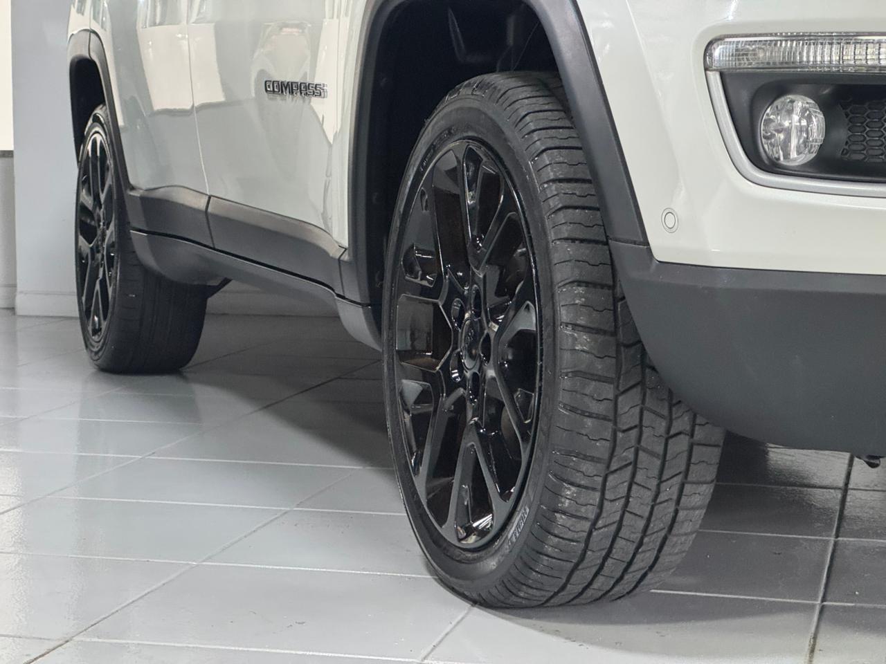 Jeep-COMPASS-COMPASS LONGITUDE 2.0 4x4 Dies. 16V Aut.