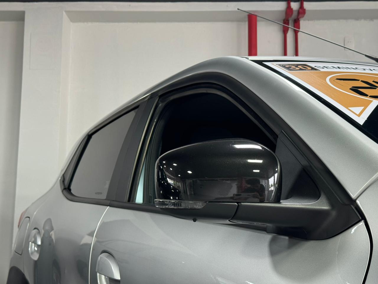 Renault-KWID-KWID Intense 1.0 Flex 12V 5p Mec.