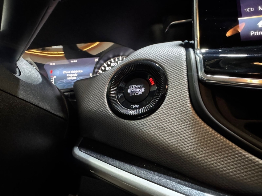 Jeep-COMPASS-1.3 T270 TURBO FLEX LONGITUDE AT6