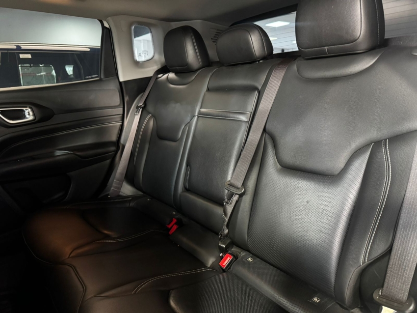 Jeep-COMPASS-1.3 T270 TURBO FLEX LONGITUDE AT6