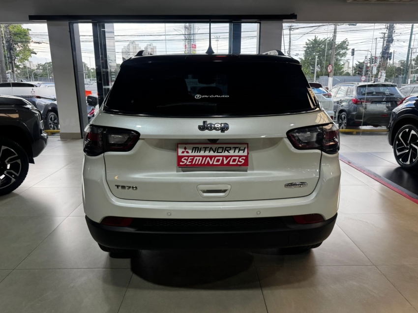Jeep-COMPASS-1.3 T270 TURBO FLEX LONGITUDE AT6