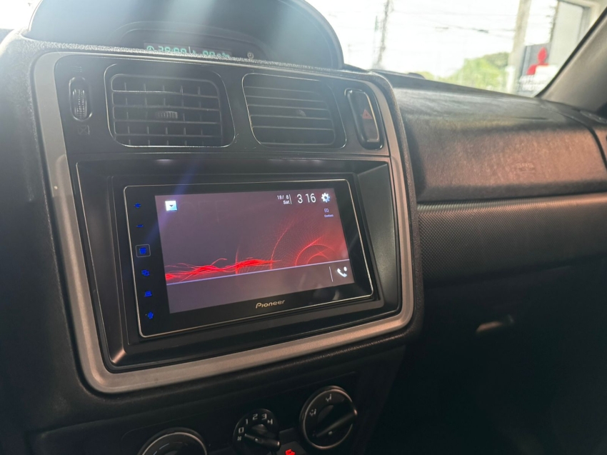 Mitsubishi-PAJERO TR4-2.0 4X2 16V 140CV FLEX 4P AUTOMÁTICO