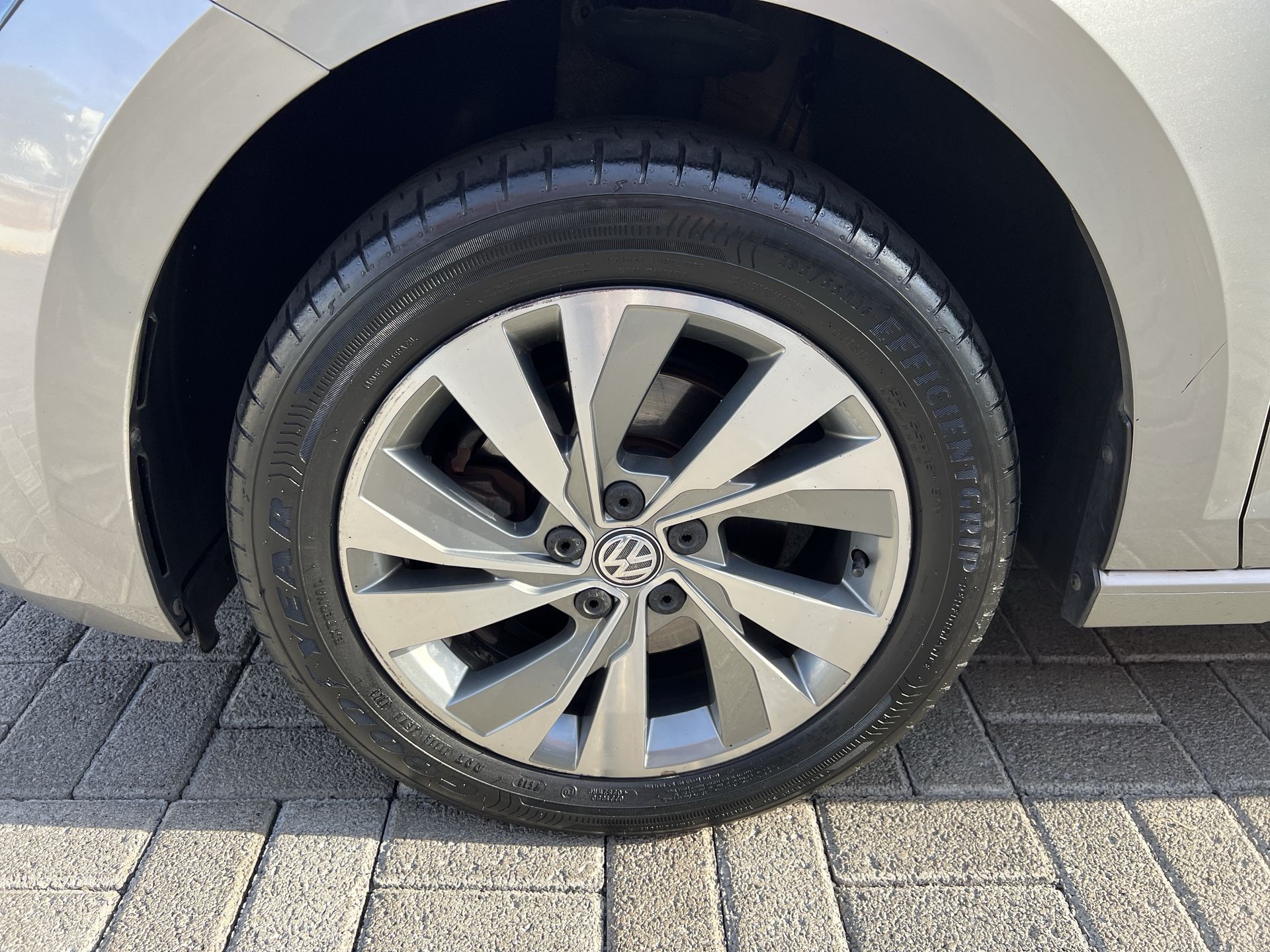 VW - Volkswagen-Polo-Polo Comfort. 200 TSI 1.0 Flex 12V Aut.