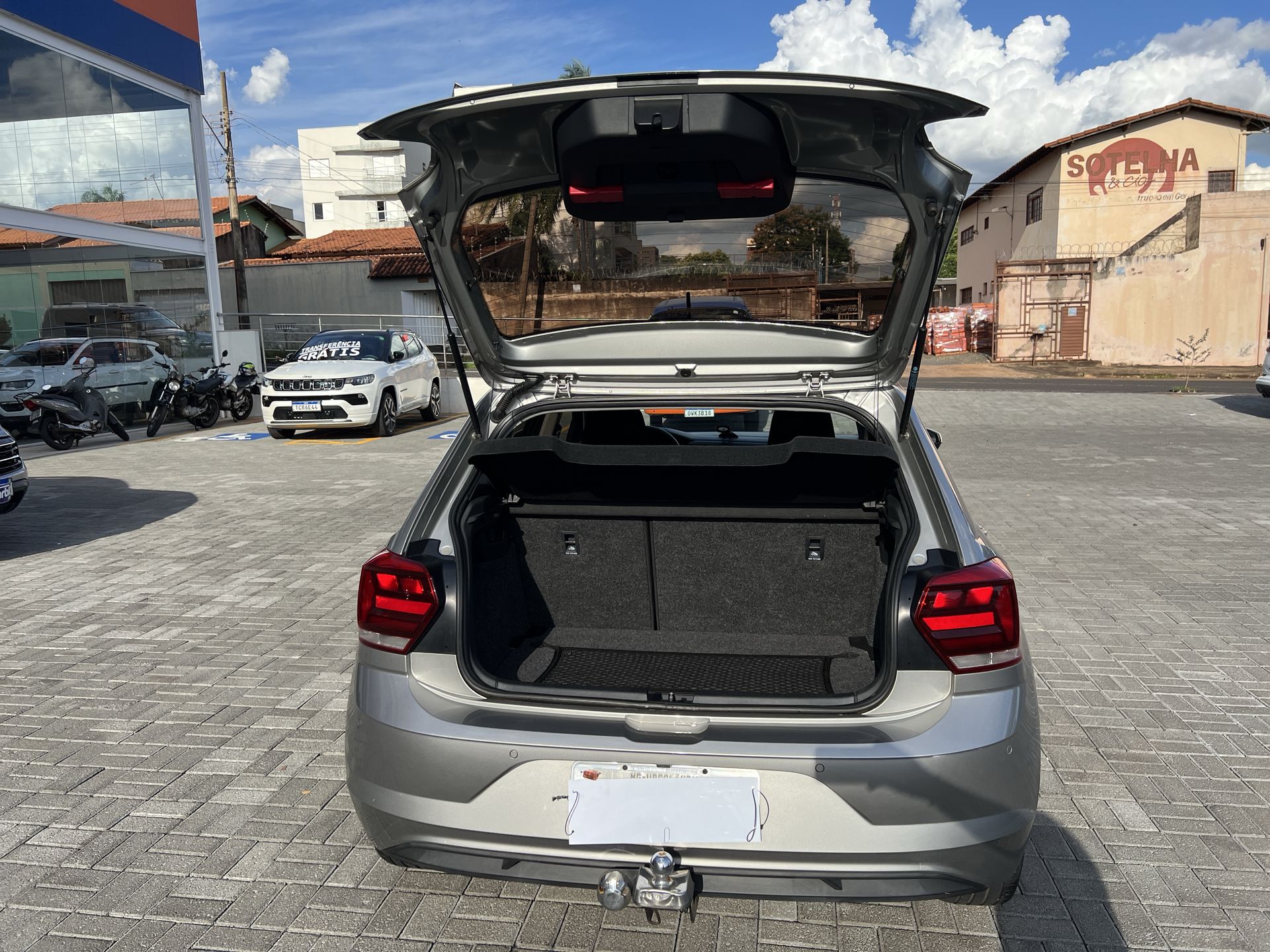 VW - Volkswagen-Polo-Polo Comfort. 200 TSI 1.0 Flex 12V Aut.