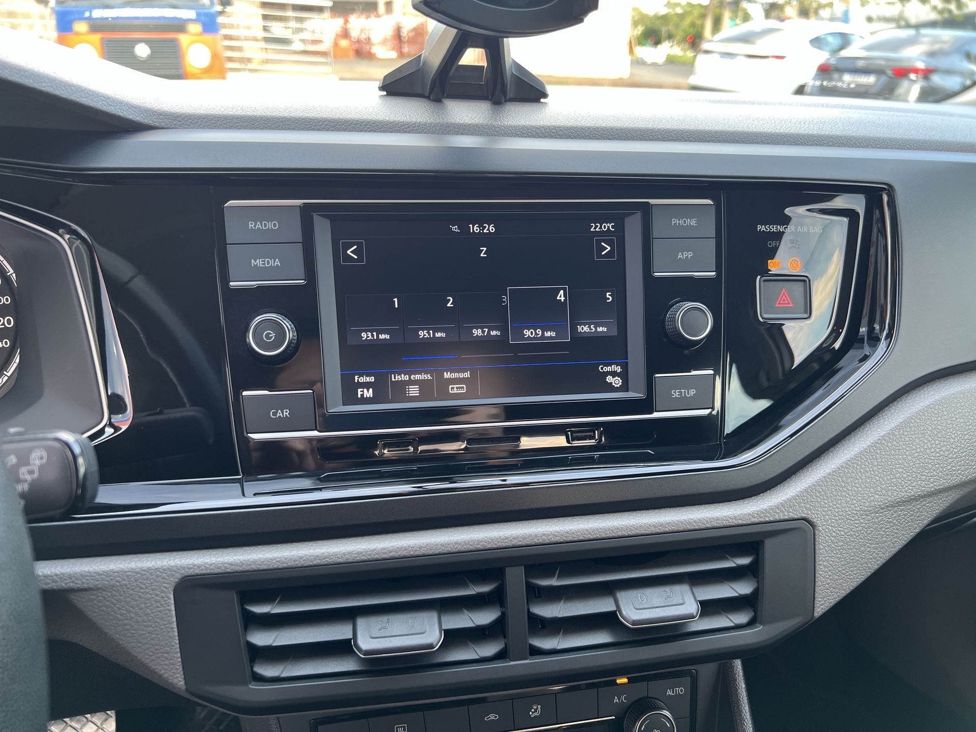 VW - Volkswagen-Polo-Polo Comfort. 200 TSI 1.0 Flex 12V Aut.