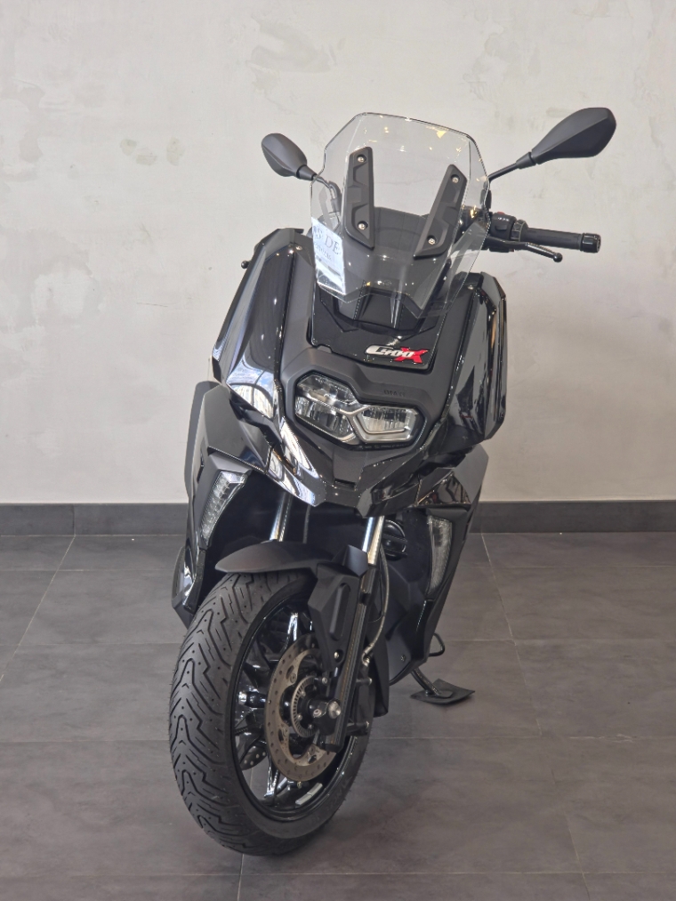 BMW Motorrad-C 400 X-BLACK