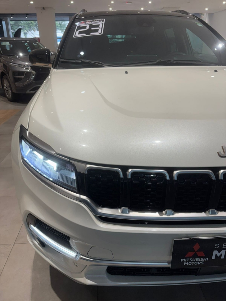 Jeep-COMMANDER-2.0 TD380 TURBO DIESEL OVERLAND AT9