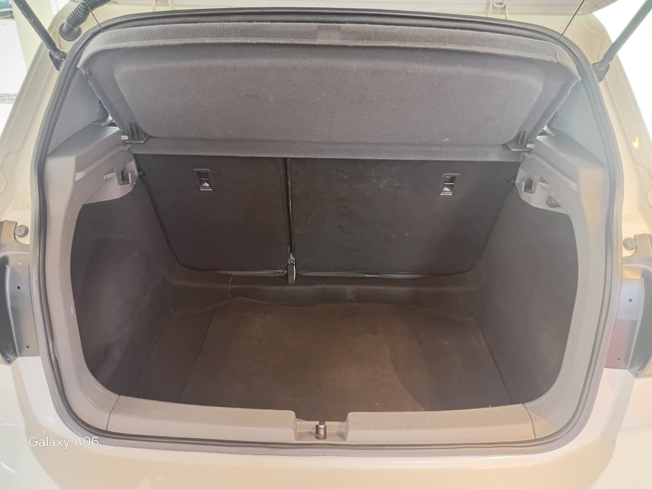 VW - Volkswagen-T-Cross-T-CROSS 1.0 200 TSI TOTAL FLEX AUT.