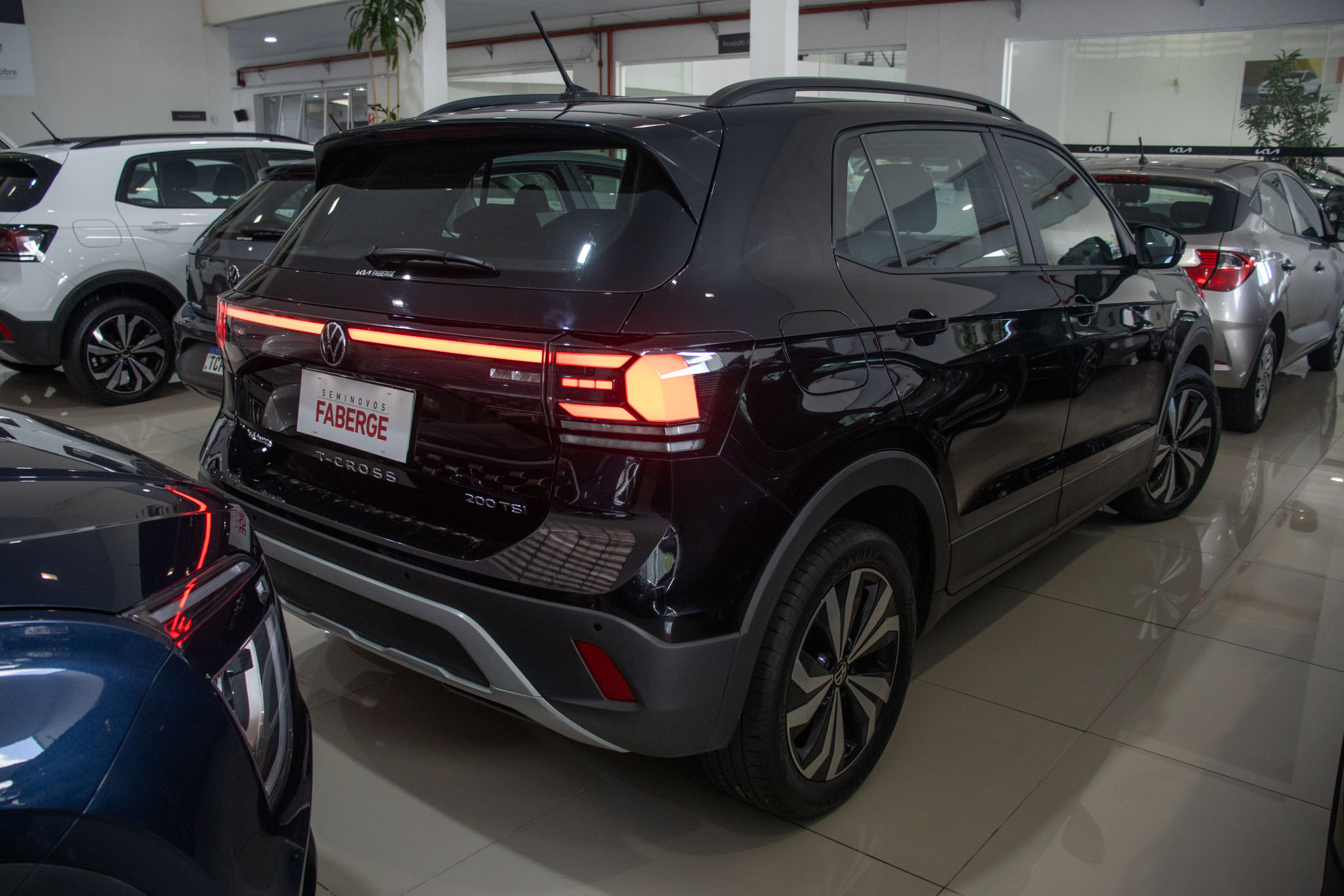 VW - Volkswagen-T-Cross-T-Cross 200 TSI 1.0  Flex 12V 5p Aut.