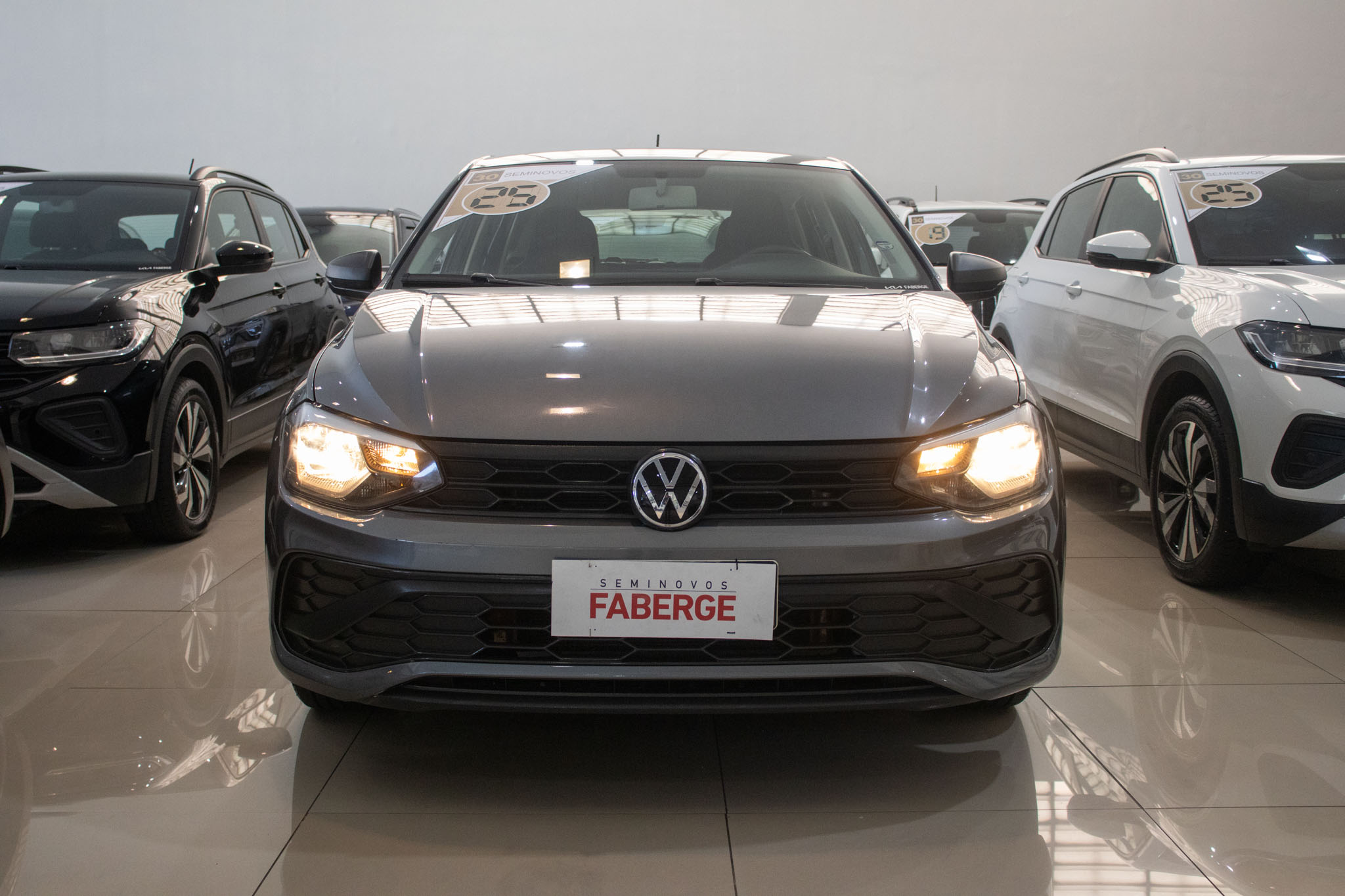 VW - Volkswagen-Polo-Polo Track 1.0 Flex 12V 5p