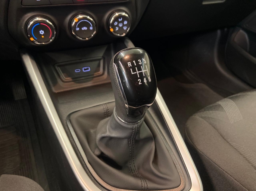 GM - Chevrolet-ONIX-1.0 TURBO FLEX MANUAL