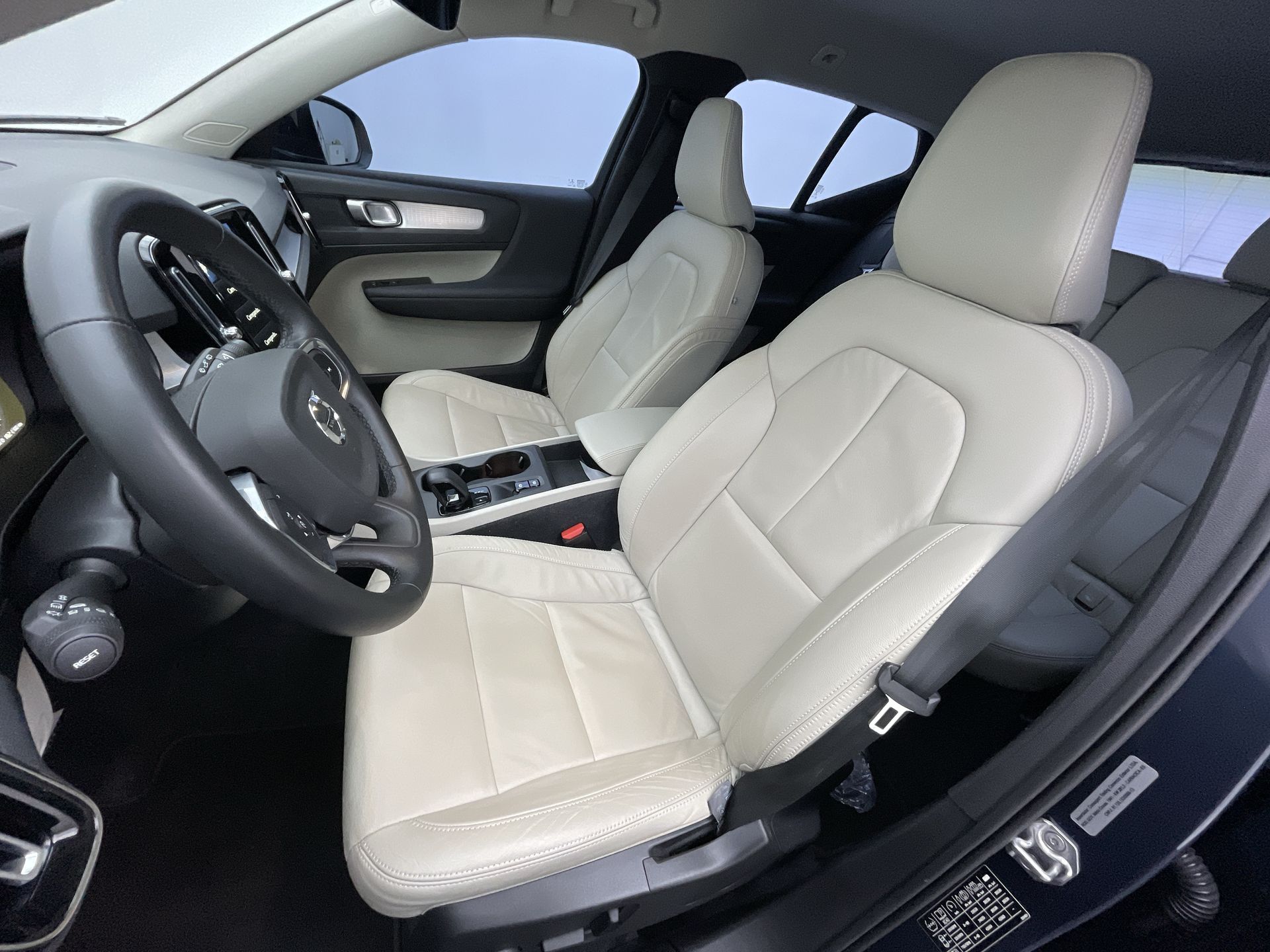 XC 40 T-5 HÍBRIDO INSC. EXPRESS. 1.5 FWD
