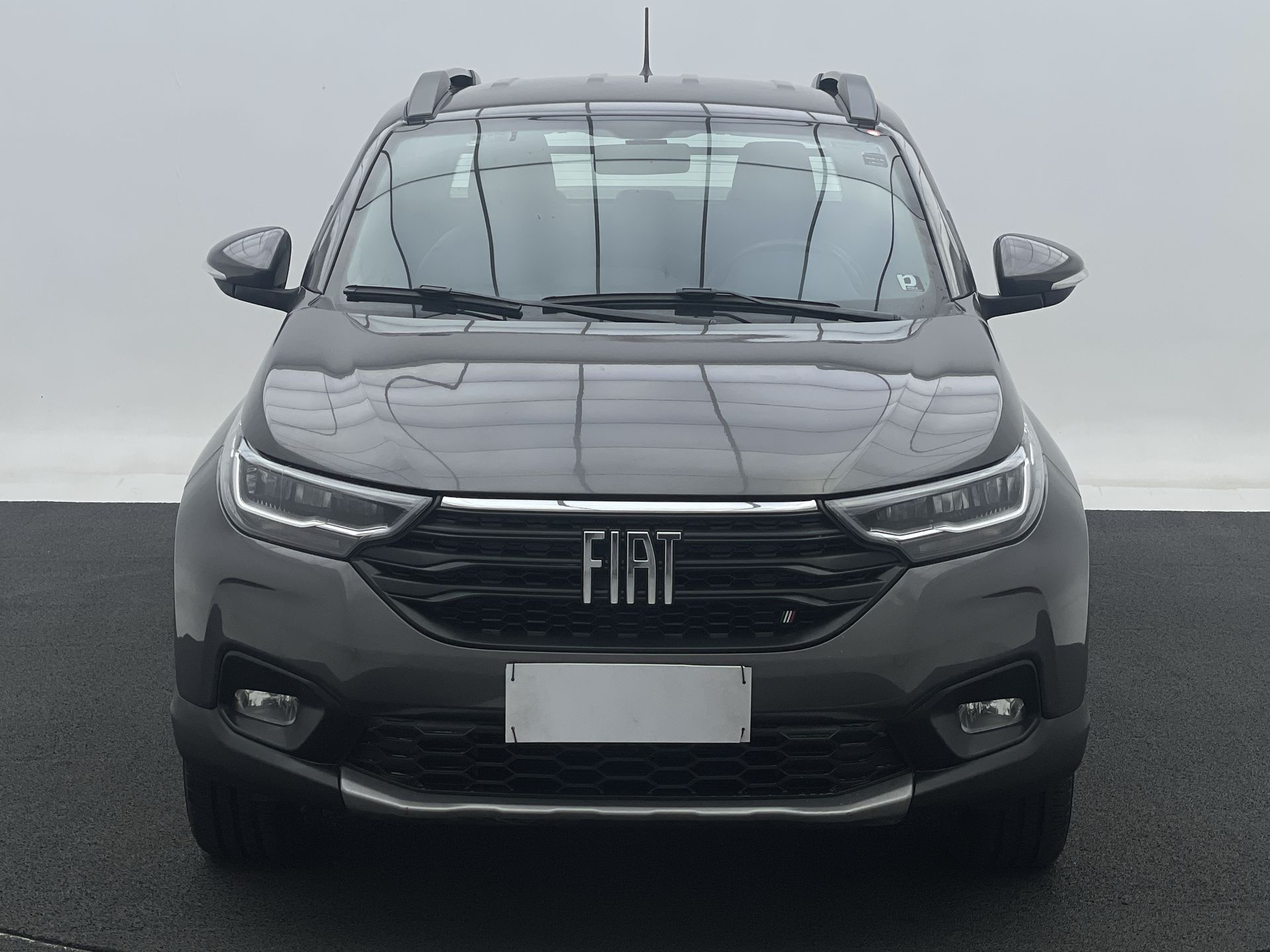 Fiat-STRADA-Strada Volcano 1.3 Flex 8V CD Aut.