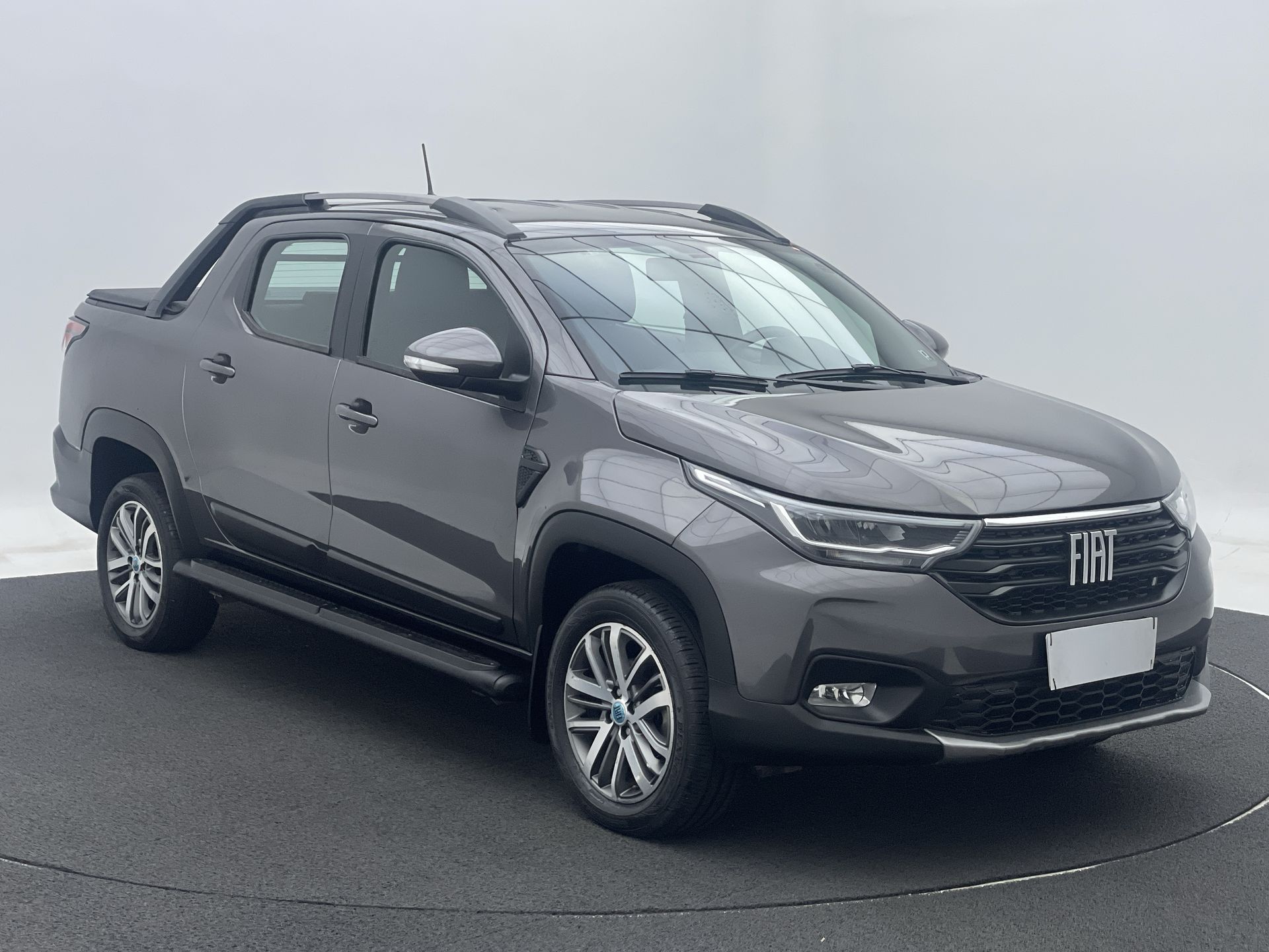 Fiat-STRADA-Strada Volcano 1.3 Flex 8V CD Aut.