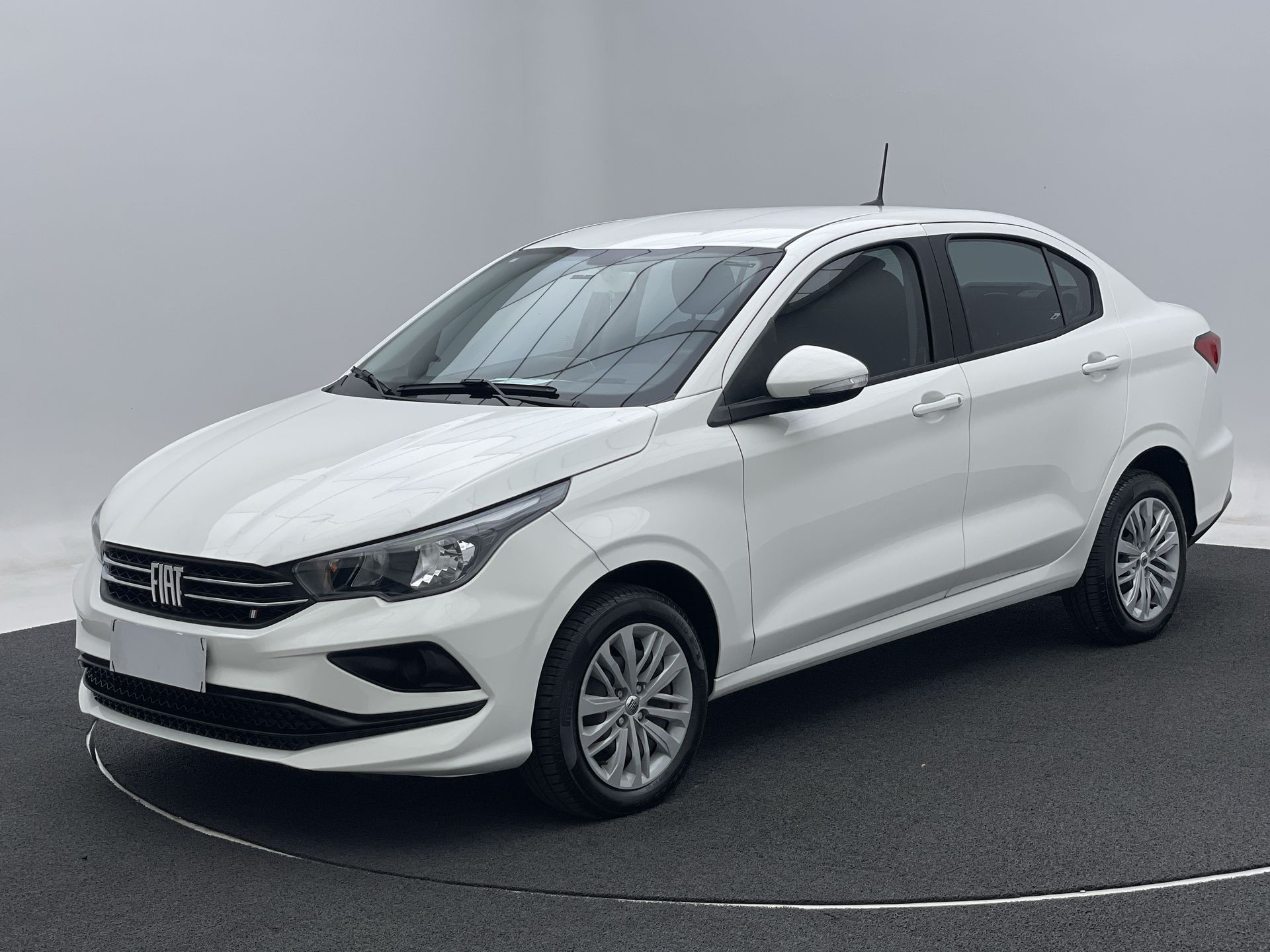 CRONOS DRIVE 1.3 8V Flex Aut.