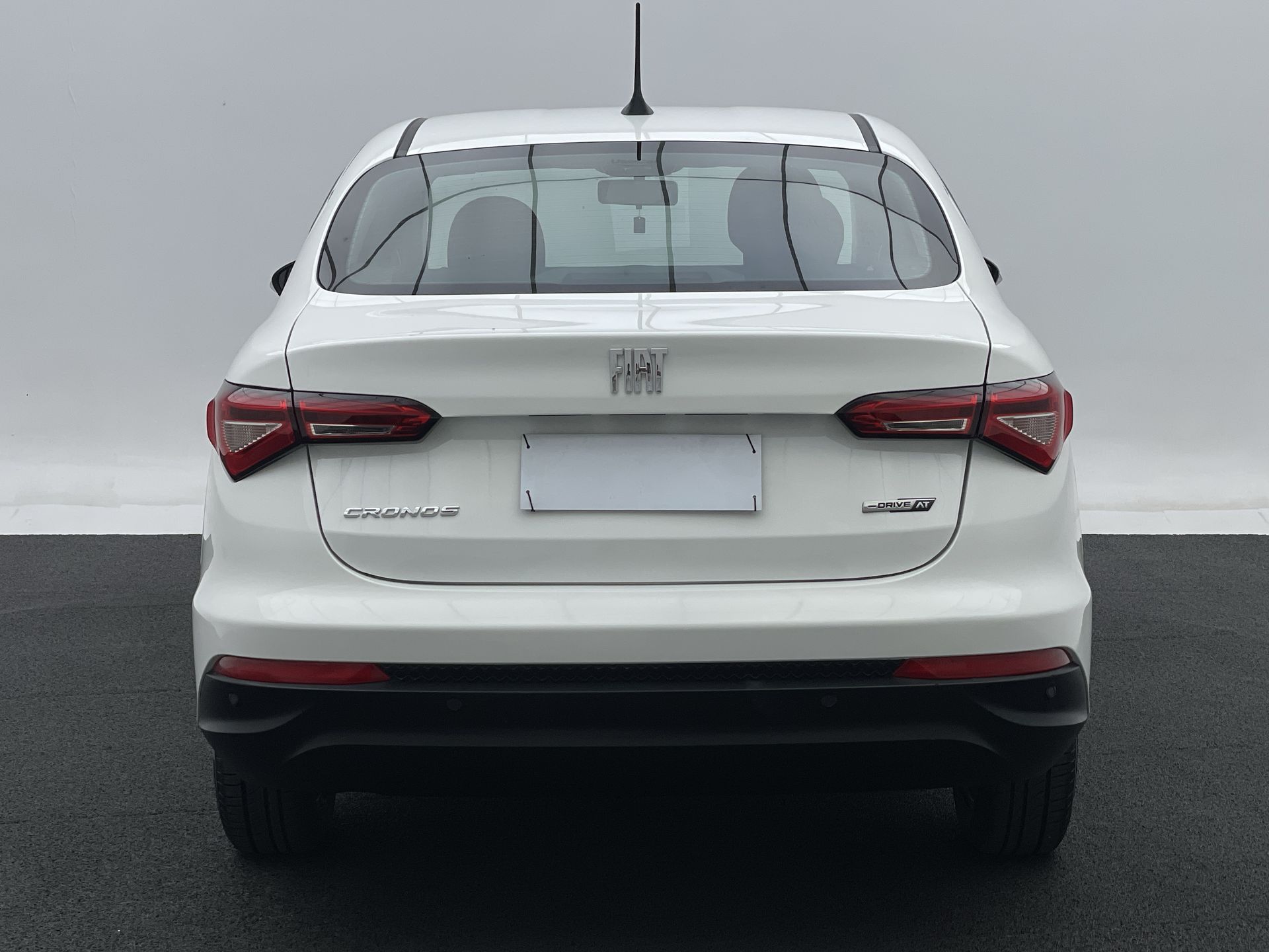 CRONOS DRIVE 1.3 8V Flex Aut.