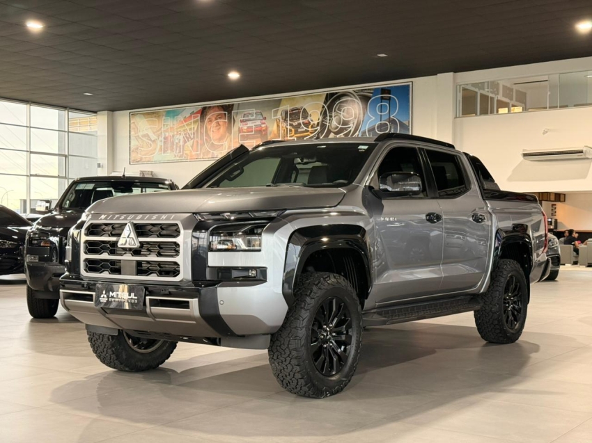 2.4 BITURBO DIESEL CD KATANA 4X4 AUTOMÁTICO