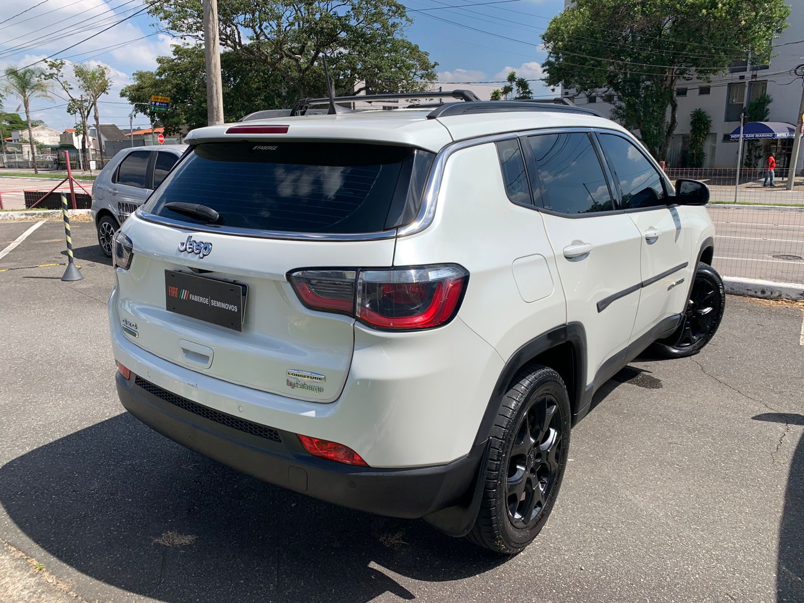 Jeep-COMPASS-COMPASS LONGITUDE 2.0 4x4 Dies. 16V Aut.