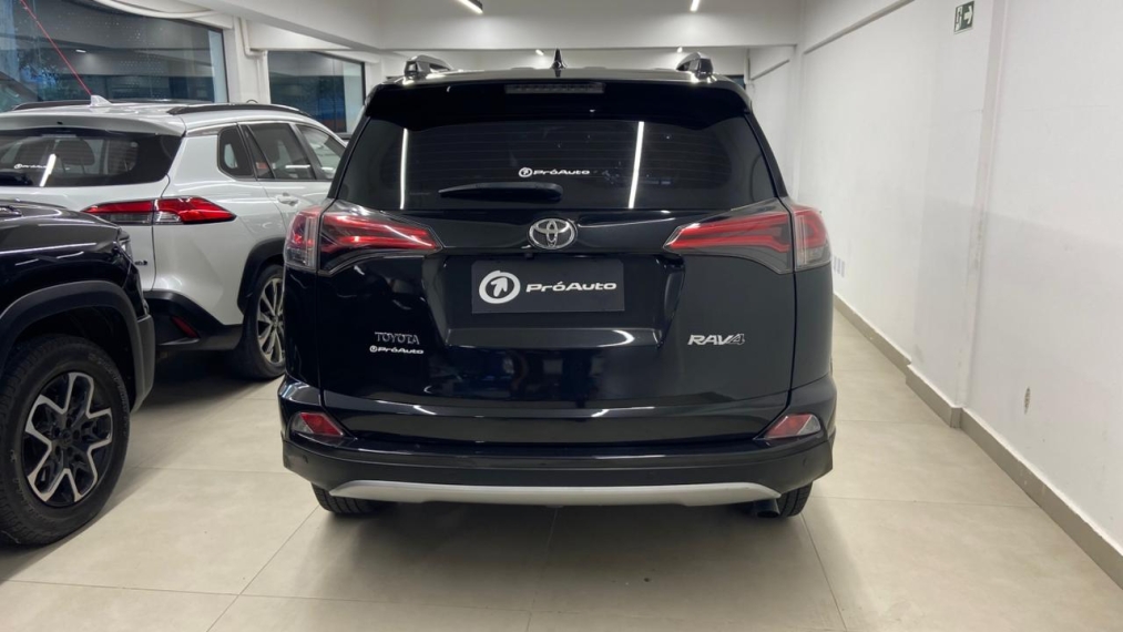 Toyota-RAV4-2.0 TOP 4X2 16V GASOLINA 4P AUTOMÁTICO