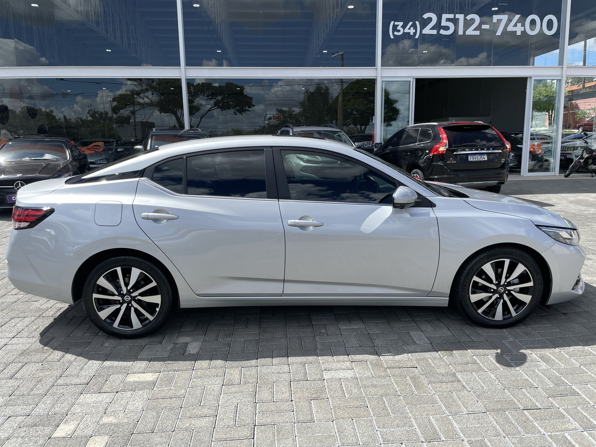 Sentra Exclusive 2.0 16V Aut.