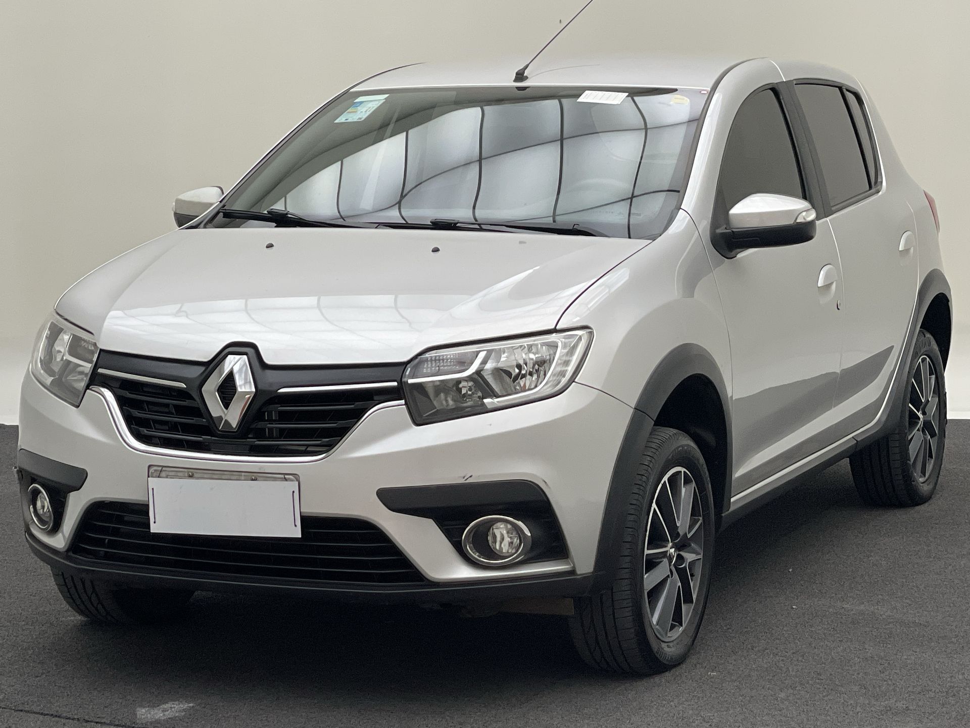 SANDERO Intense Flex 1.6 16V 5p Aut.