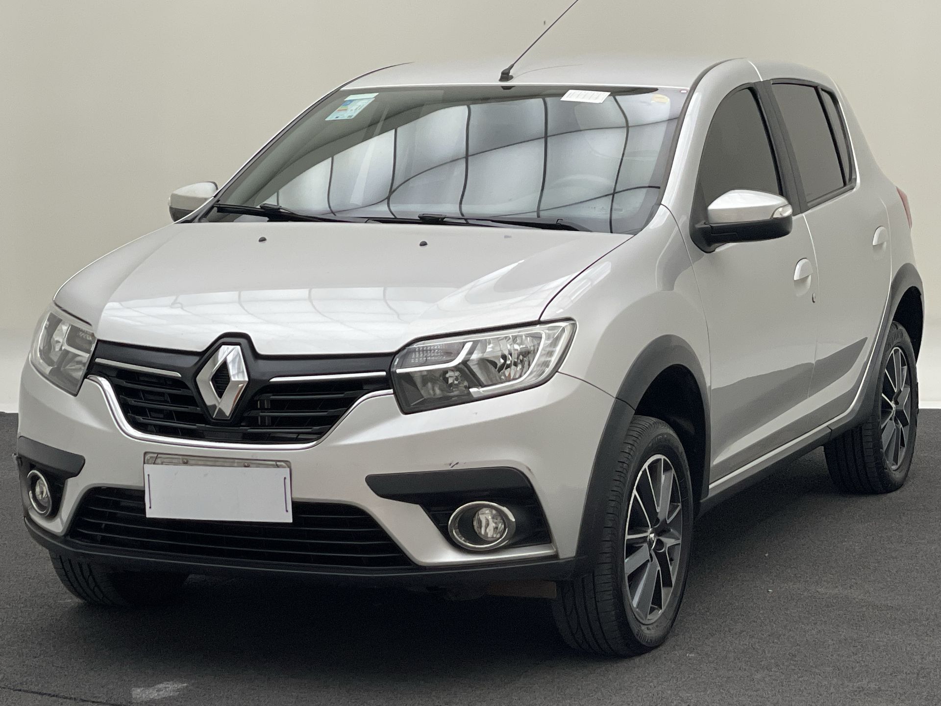 SANDERO Intense Flex 1.6 16V 5p Aut.