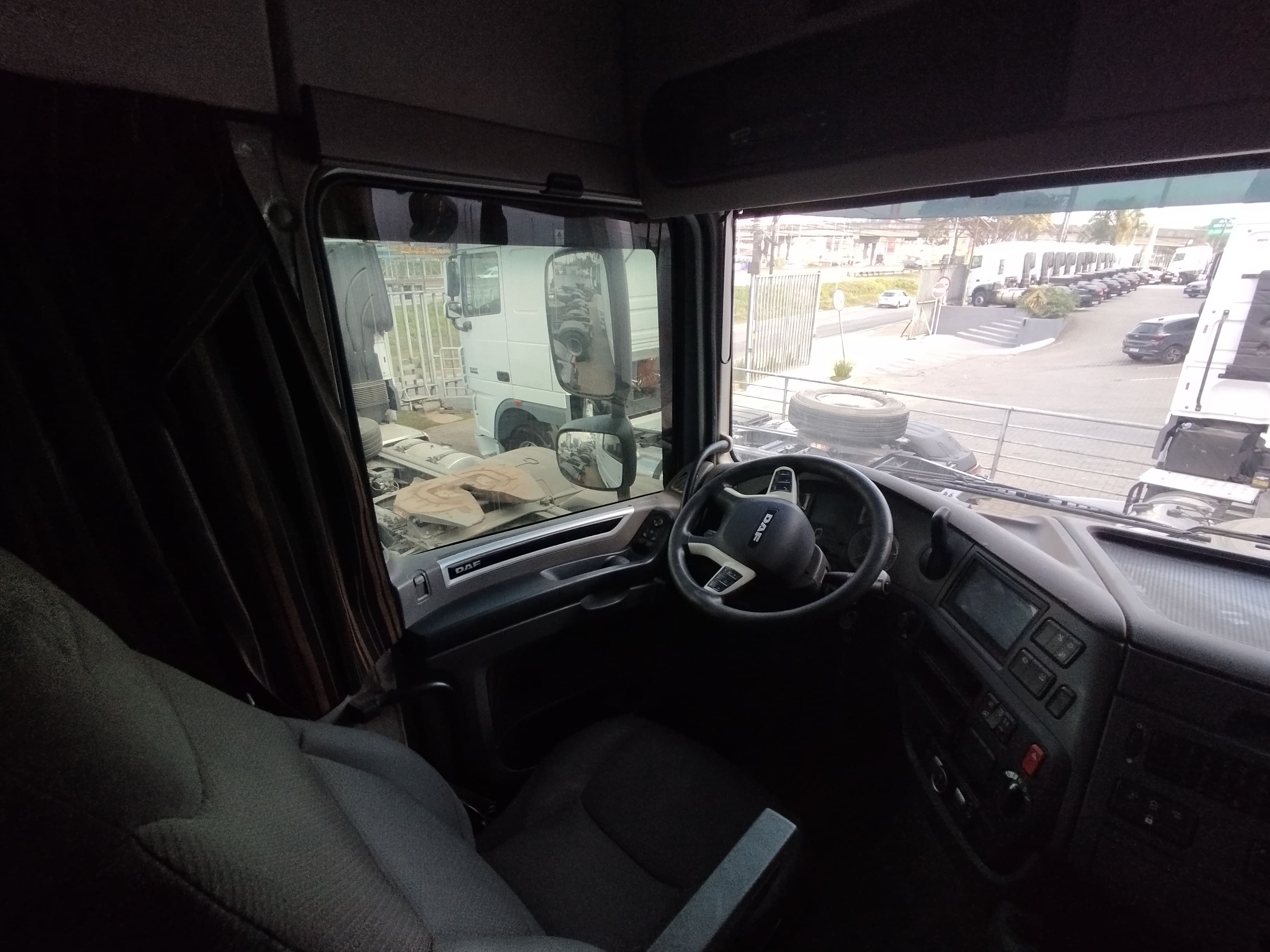 DAF-XF-XF FTS480 6x2 Space Cab (diesel)(E5)