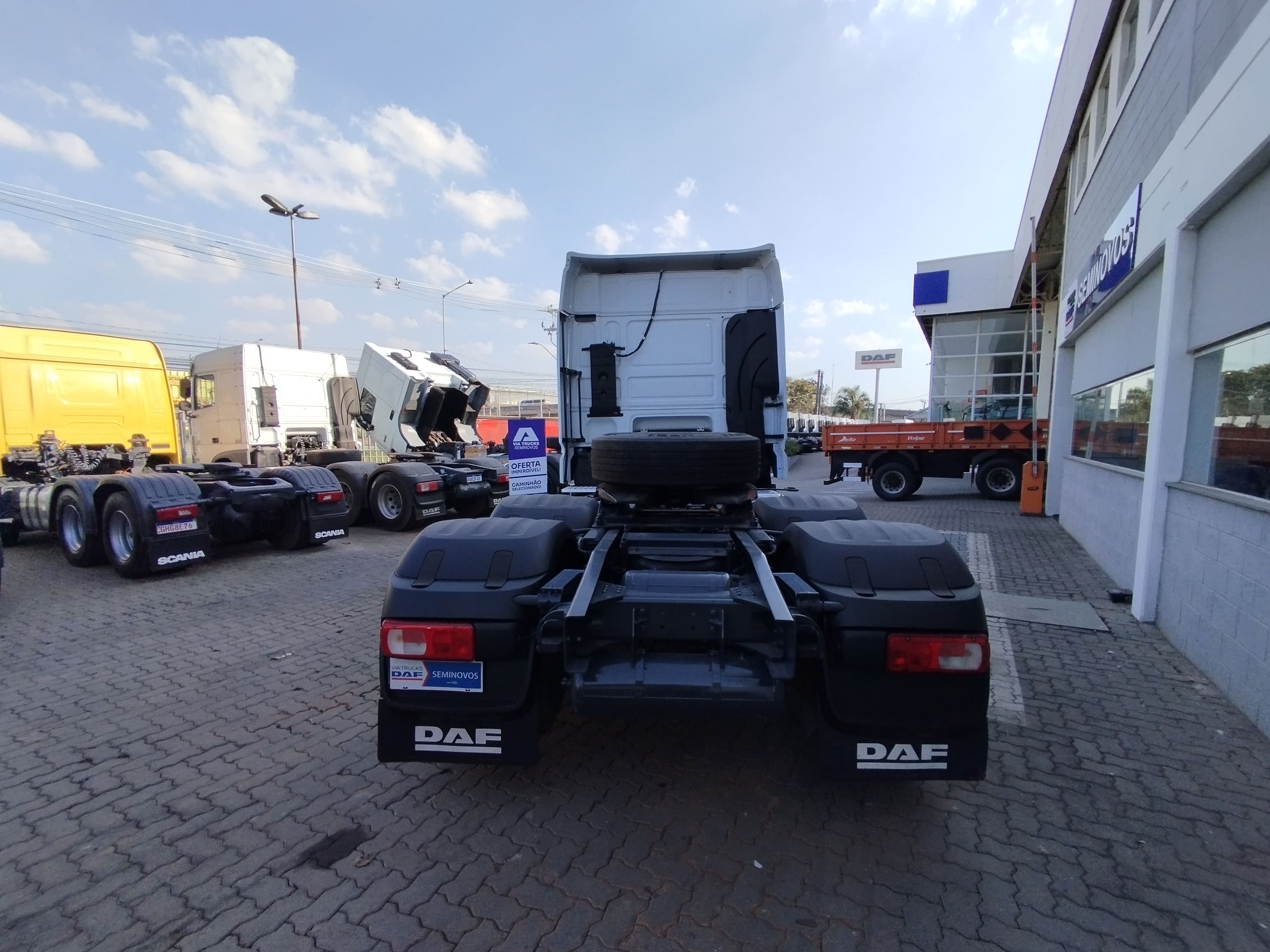 DAF-XF-XF FTS480 6x2 Space Cab (diesel)(E5)