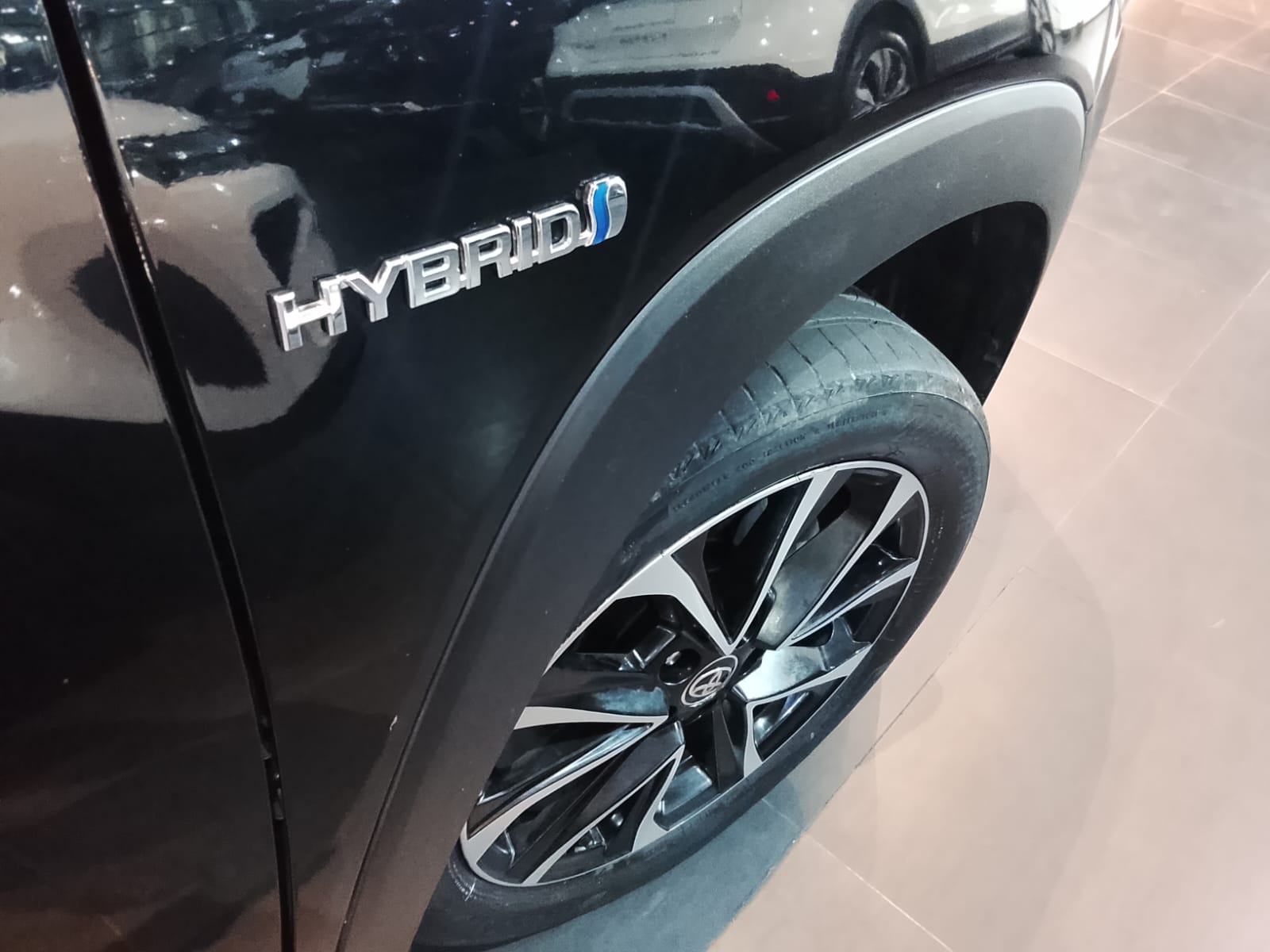 Toyota-COROLLA-Corolla Cross XRX 1.8 16V Aut. (Híbrido)