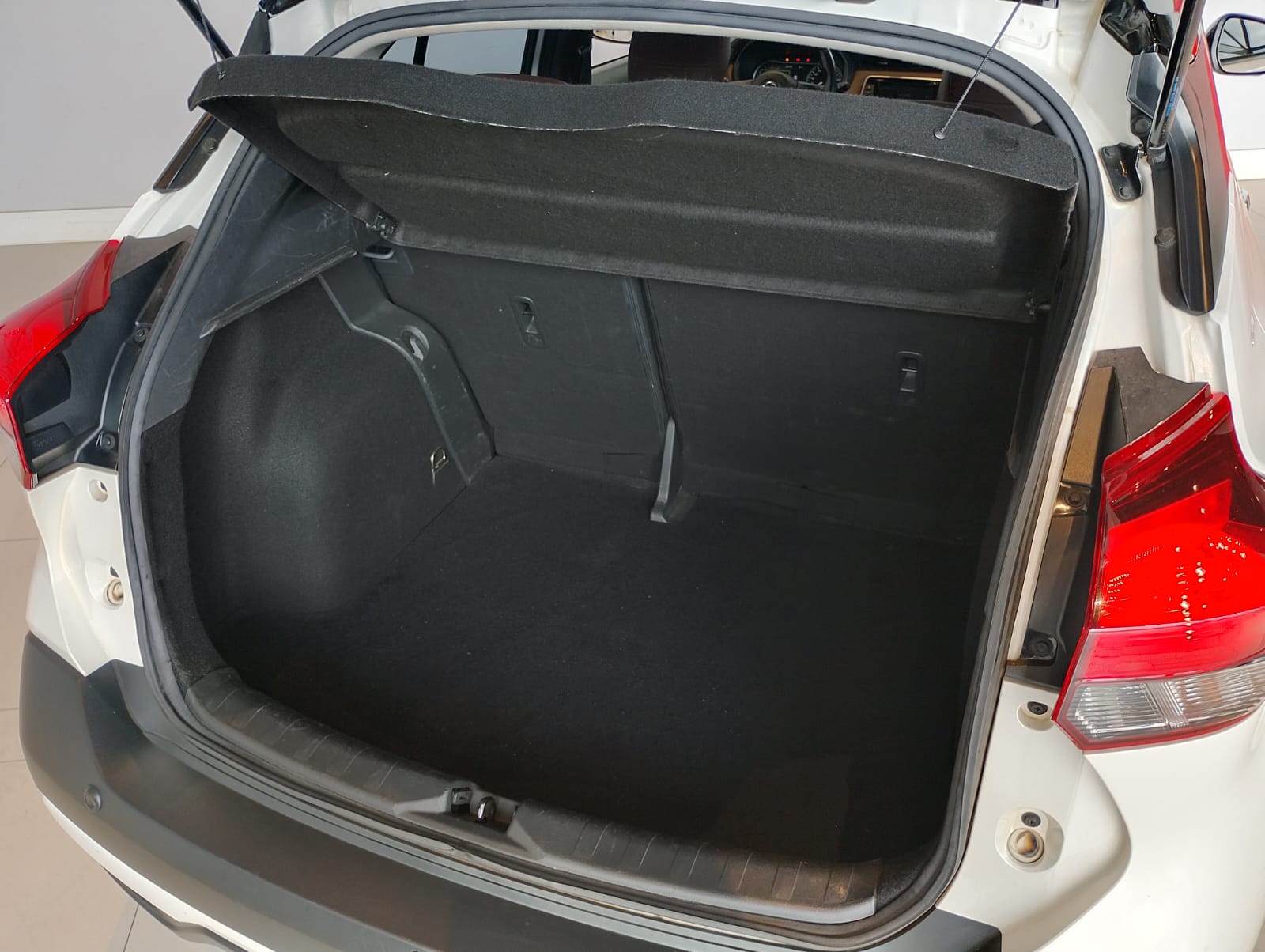 Nissan-KICKS-KICKS 1.6 16V FLEXSTART SL 4P XTRONIC