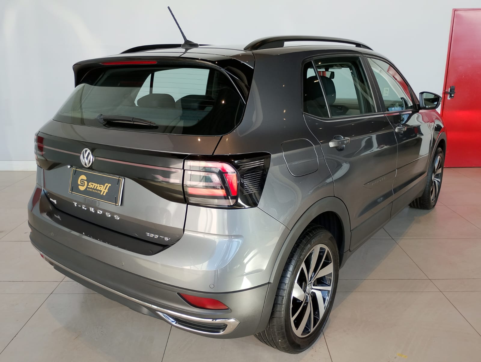 VW - Volkswagen-T-Cross-T-CROSS 1.0 200 TSI TOTAL FLEX AUT.