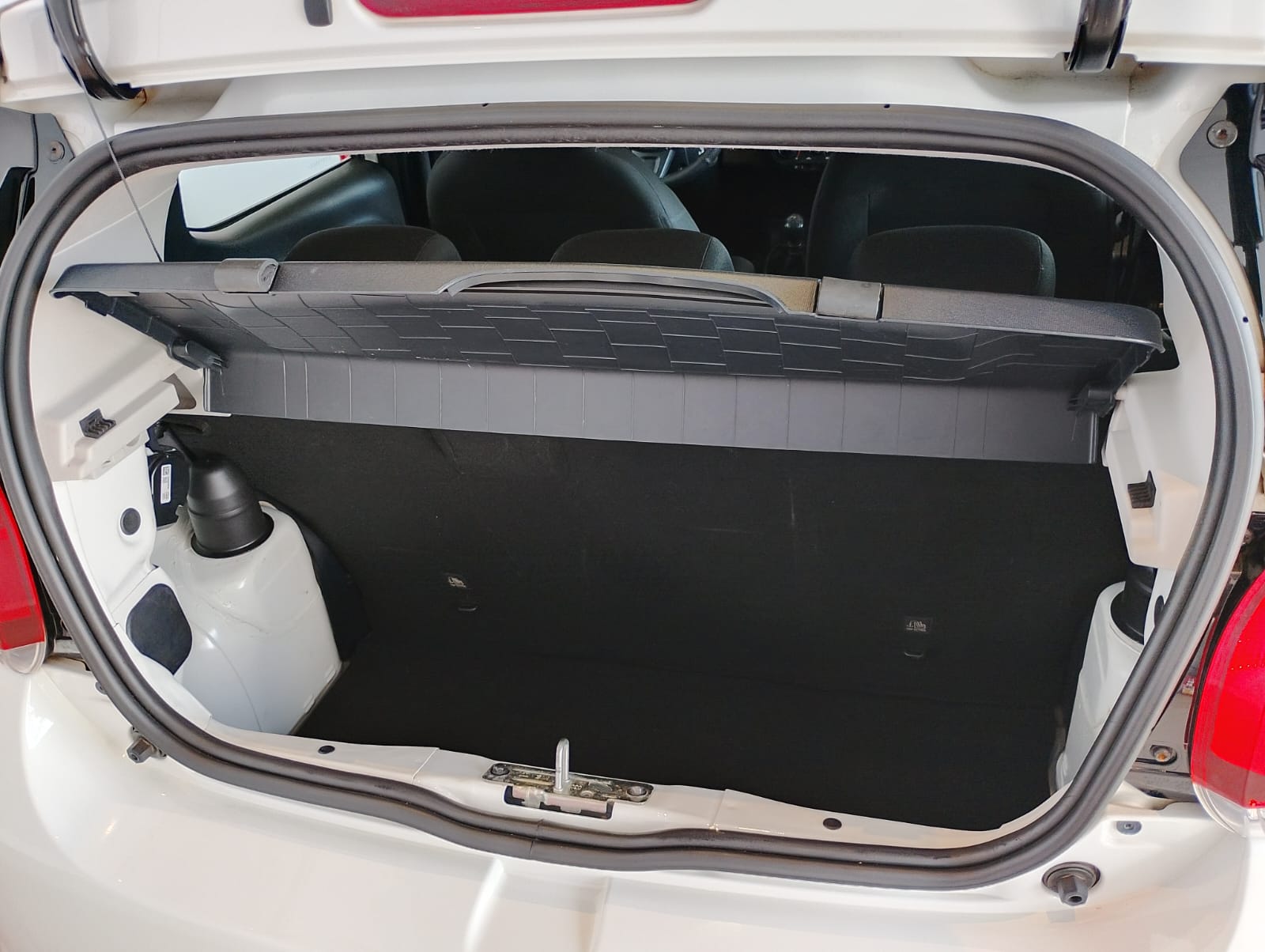 Fiat-MOBI-FIAT/ MOBI LIKE