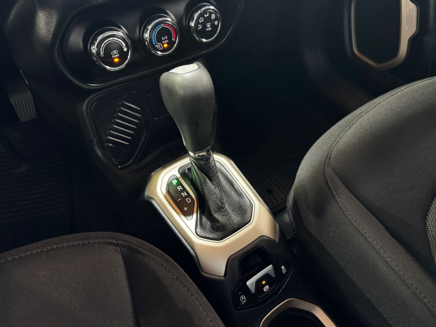 Jeep-RENEGADE-1.8 16V FLEX 4P AUTOMÁTICO