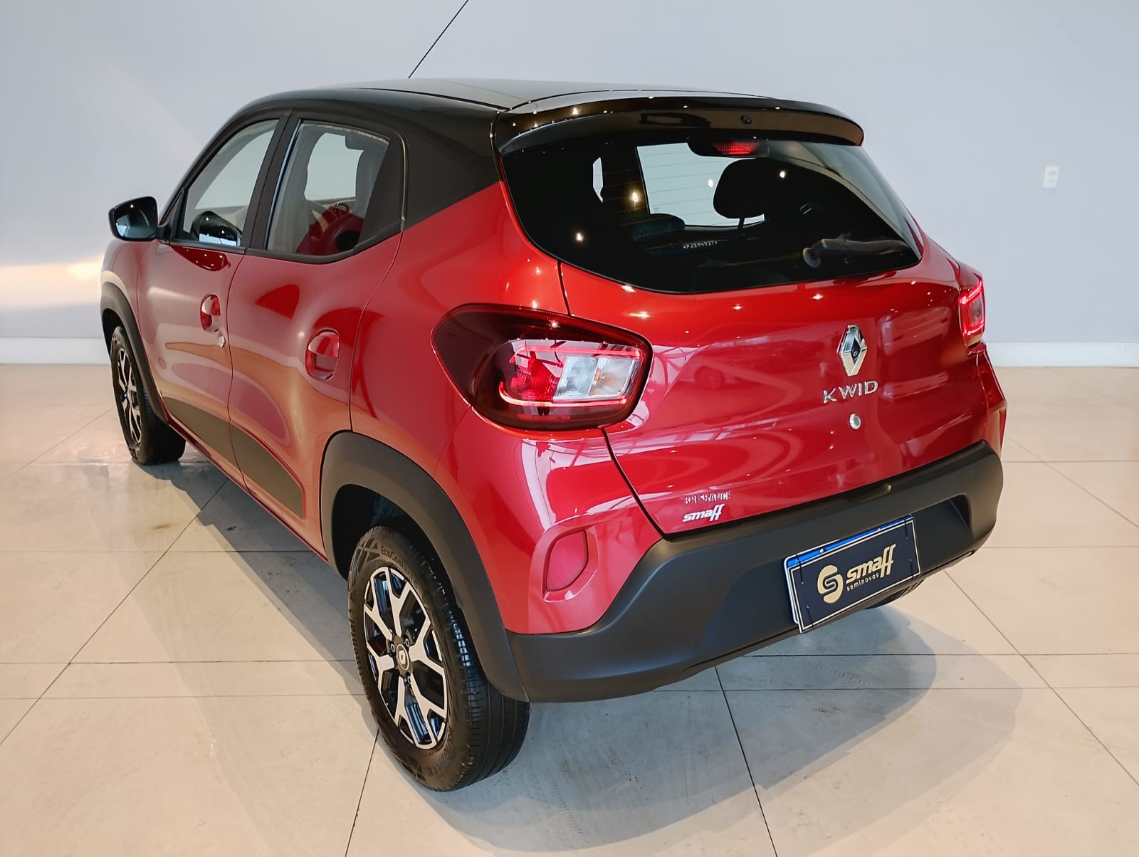 Renault-KWID-KWID Intense 1.0 Flex 12V 5p Mec.