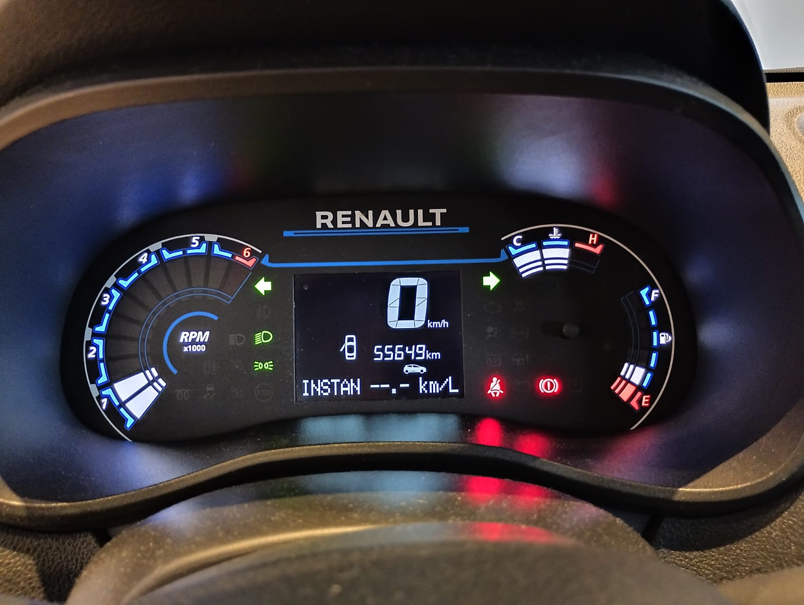 Renault-KWID-KWID Intense 1.0 Flex 12V 5p Mec.