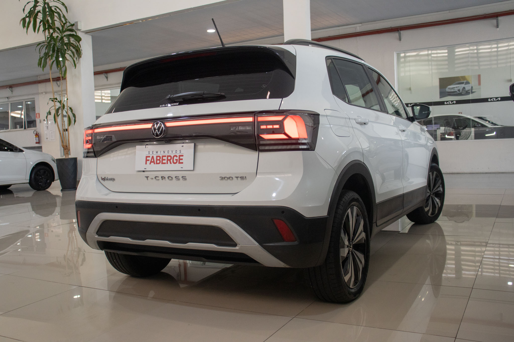 VW - Volkswagen-T-Cross-T-Cross 200 TSI 1.0  Flex 12V 5p Aut.