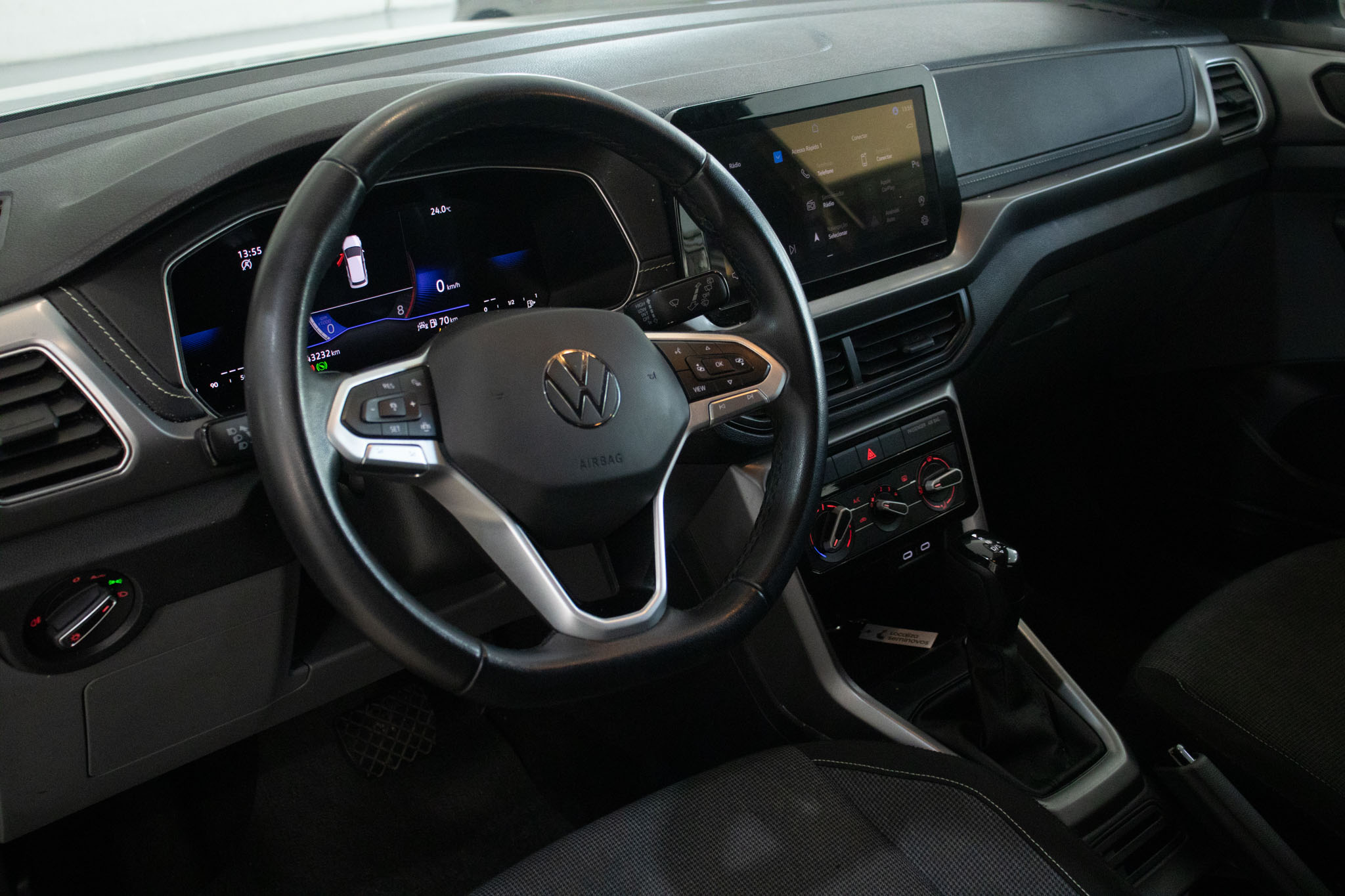 VW - Volkswagen-T-Cross-T-Cross 200 TSI 1.0  Flex 12V 5p Aut.