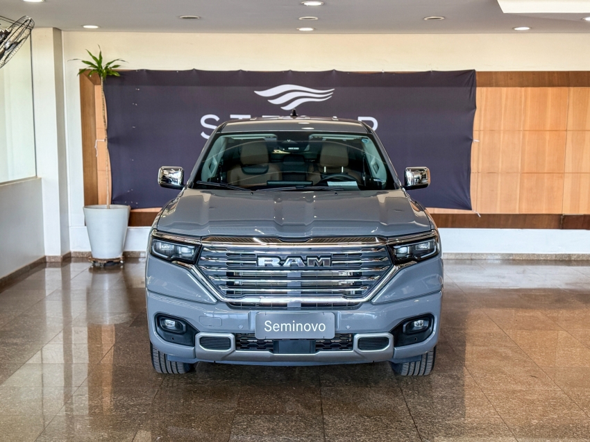 2.2 TURBO DIESEL LARAMIE 4X4 AUTOMÁTICO