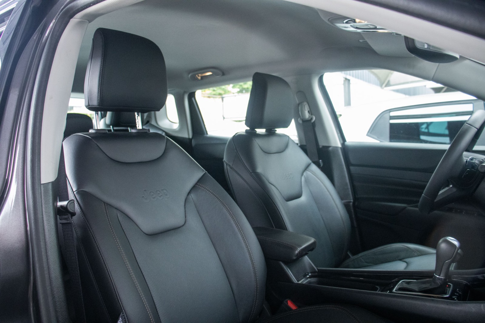 Jeep-COMPASS-COMPASS LIMITED T270 1.3 TB 4x2 Flex Aut