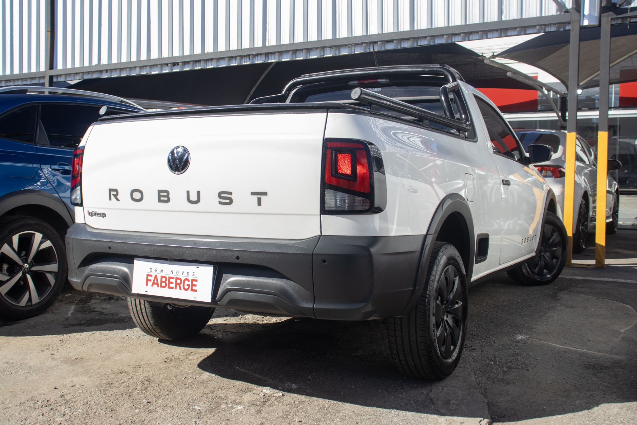 VW - Volkswagen-Saveiro-Saveiro Robust 1.6 Total Flex 16V