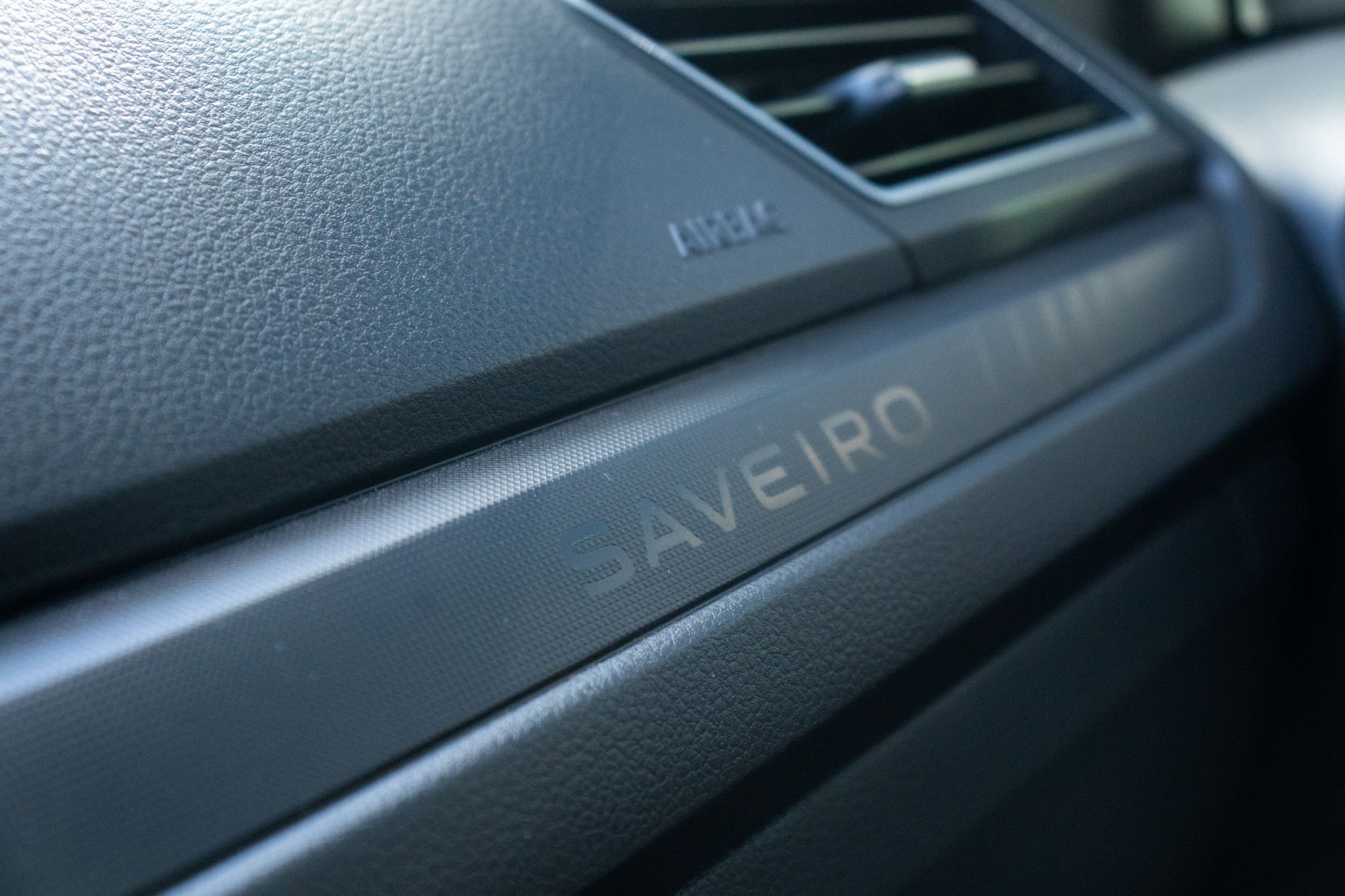 VW - Volkswagen-Saveiro-Saveiro Robust 1.6 Total Flex 16V