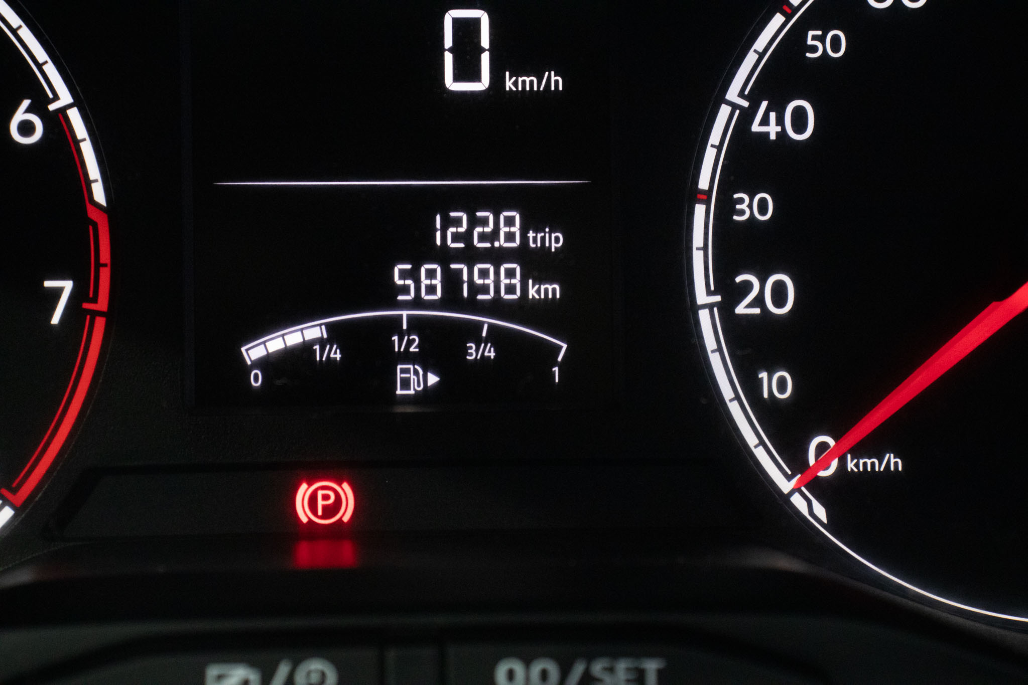 VW - Volkswagen-Polo-Polo Track 1.0 Flex 12V 5p