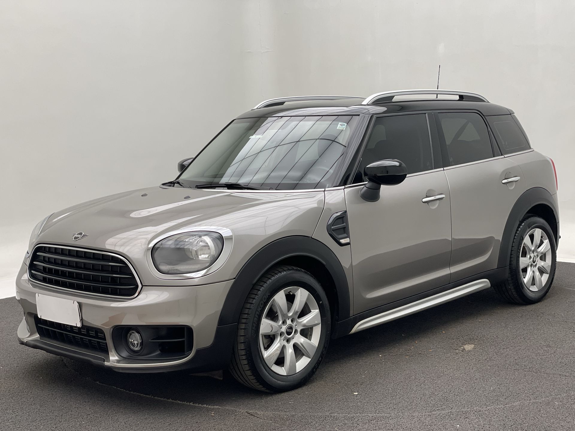 COOPER Countryman 1.5 Turbo Aut.