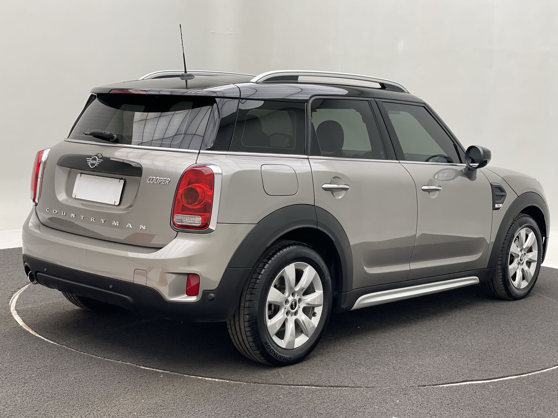 COOPER Countryman 1.5 Turbo Aut.