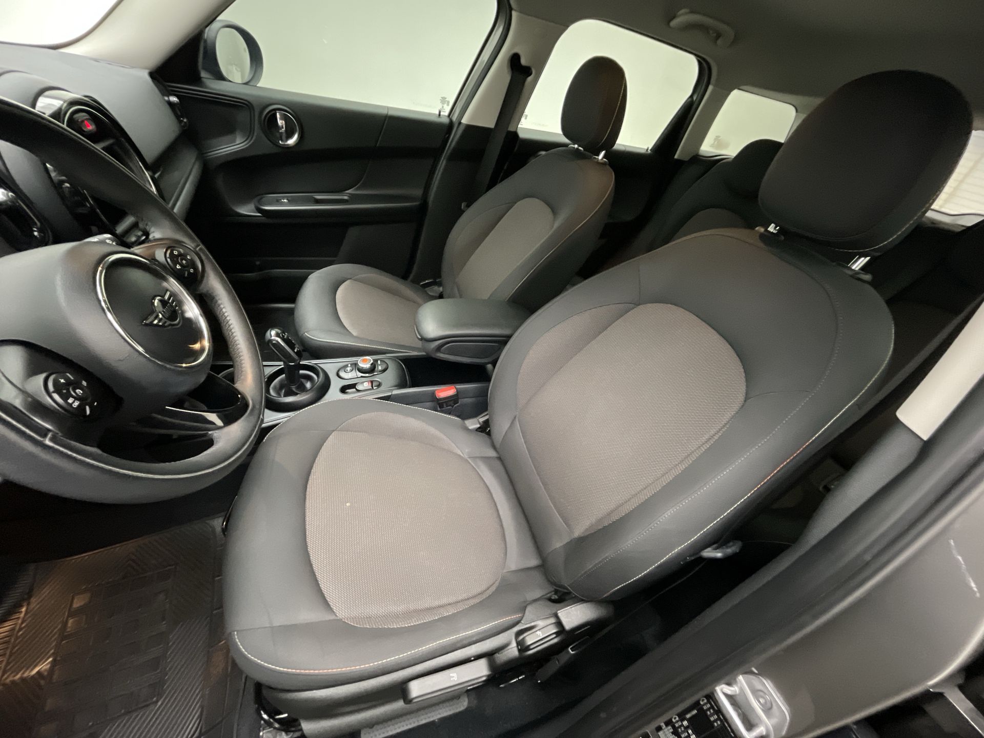 COOPER Countryman 1.5 Turbo Aut.
