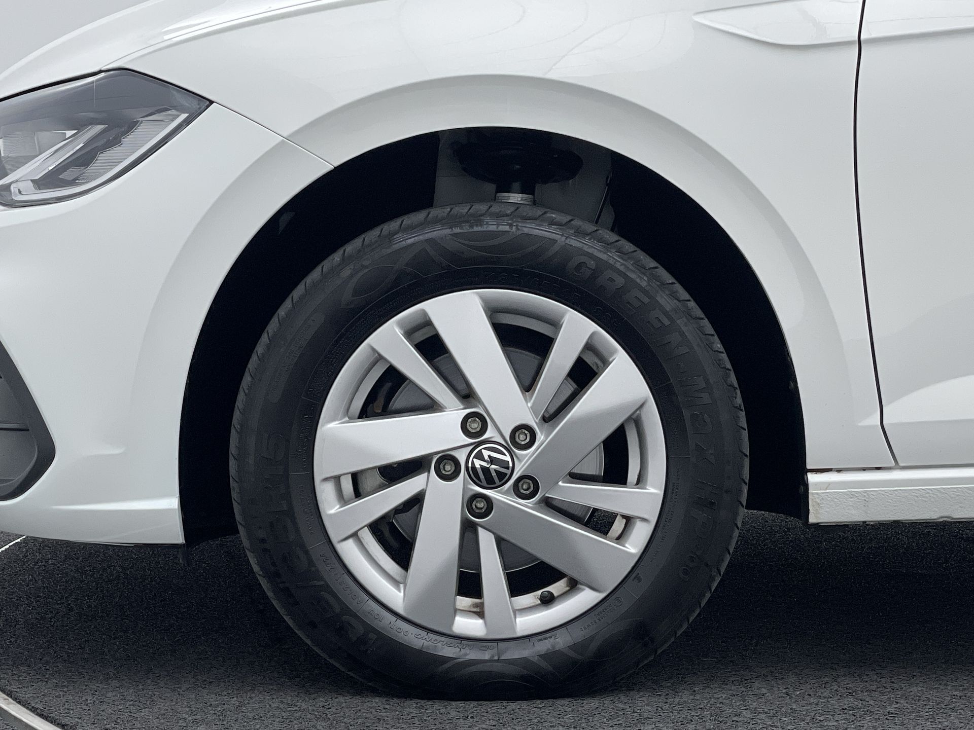 VW - Volkswagen-Polo-Polo 1.0 TSI Flex 12V 5p