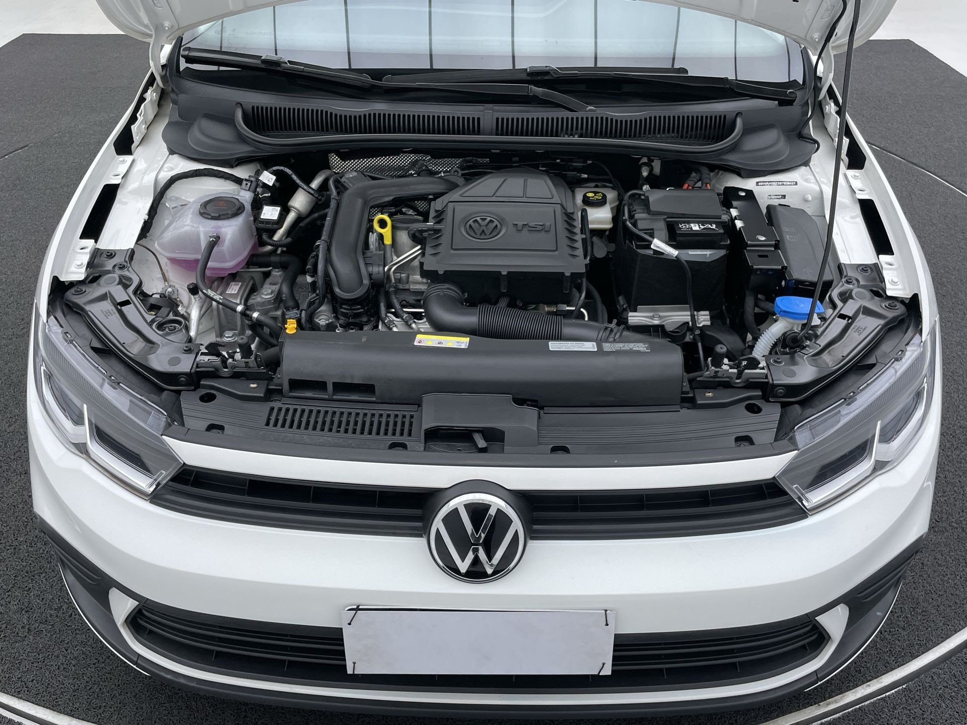 VW - Volkswagen-Polo-Polo 1.0 TSI Flex 12V 5p