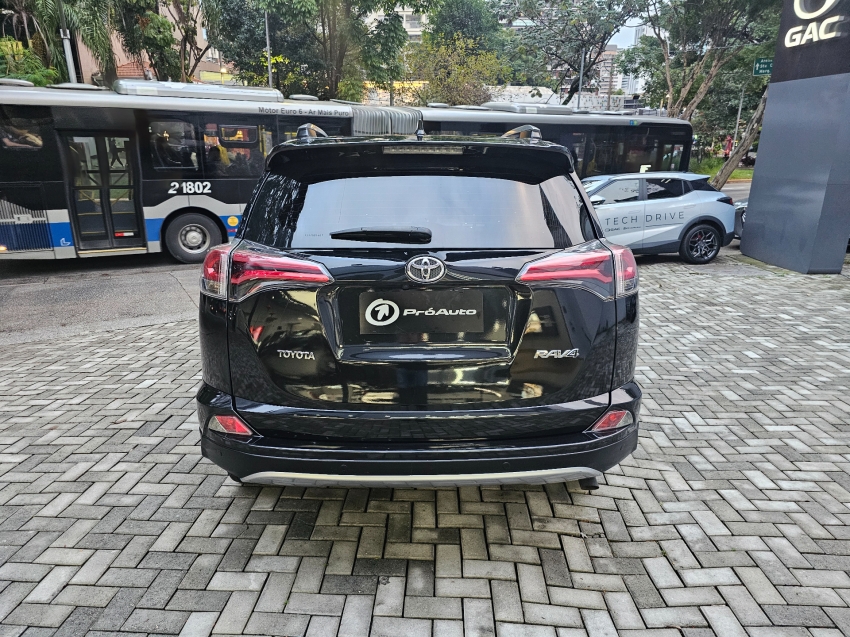 Toyota-RAV4-2.0 TOP 4X2 16V GASOLINA 4P AUTOMÁTICO